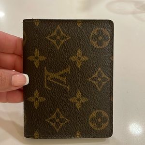 Bi fold wallet